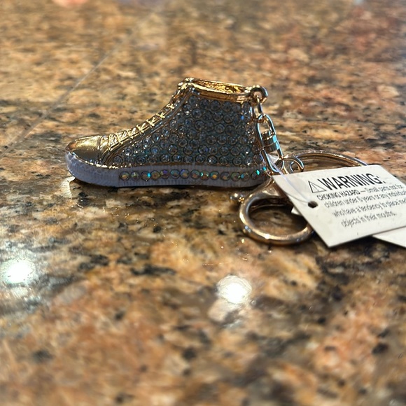 Keychain - Picture 3 of 5